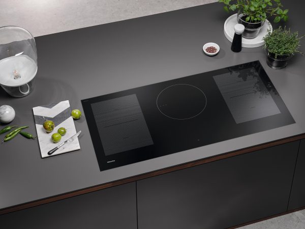 Miele KM7755FL Km 7755 Fl - 42-Inch Induction Cooktop, Operated With Its Own Controls With 2 Powerflex Cooking Areas For Maximum Performance on Sale